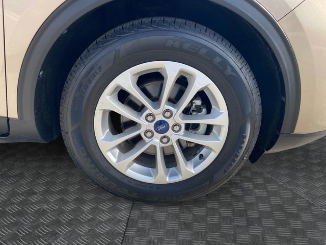 Used 2021 Ford Escape SE image 35
