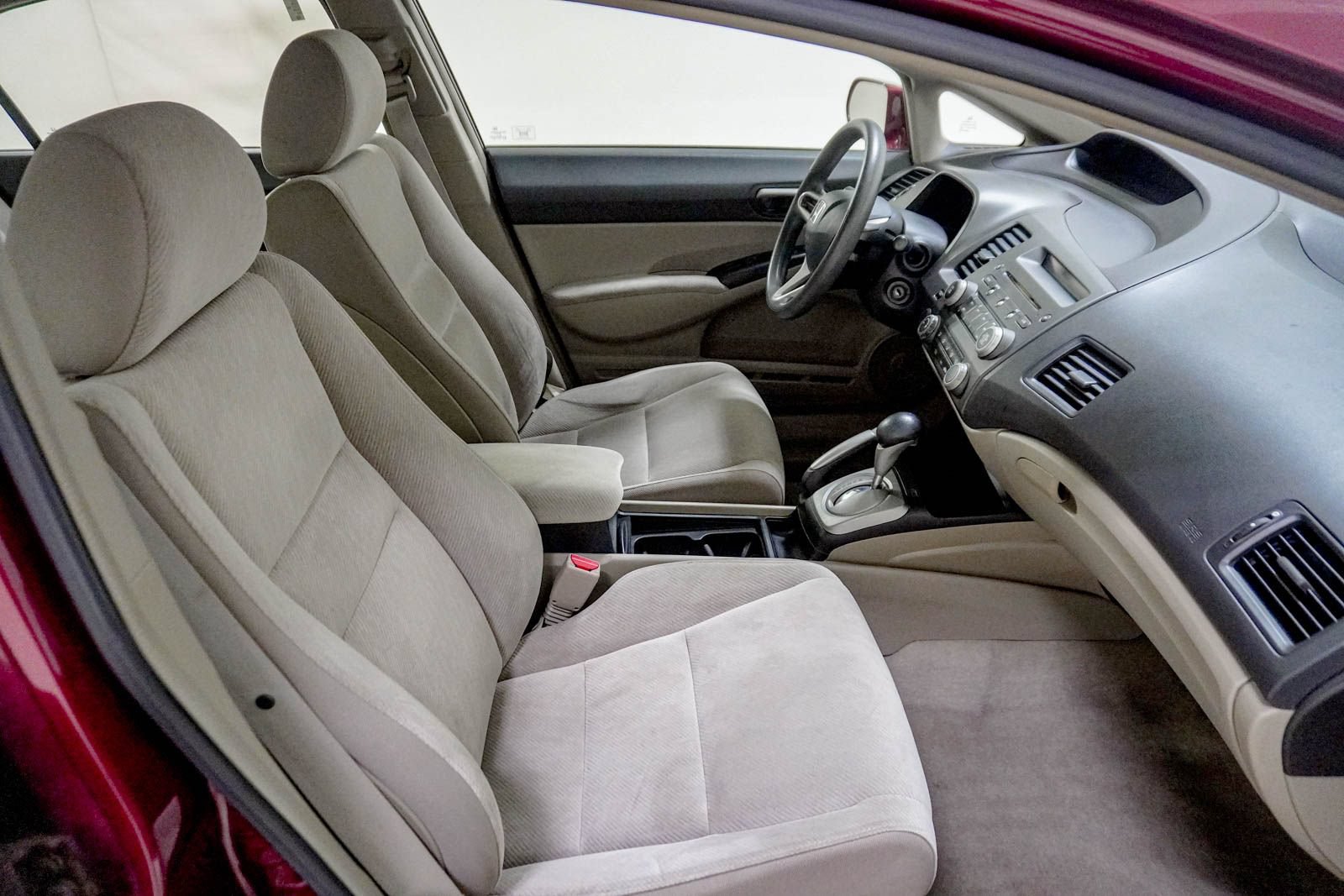 Used 2010 Honda Civic LX image 29