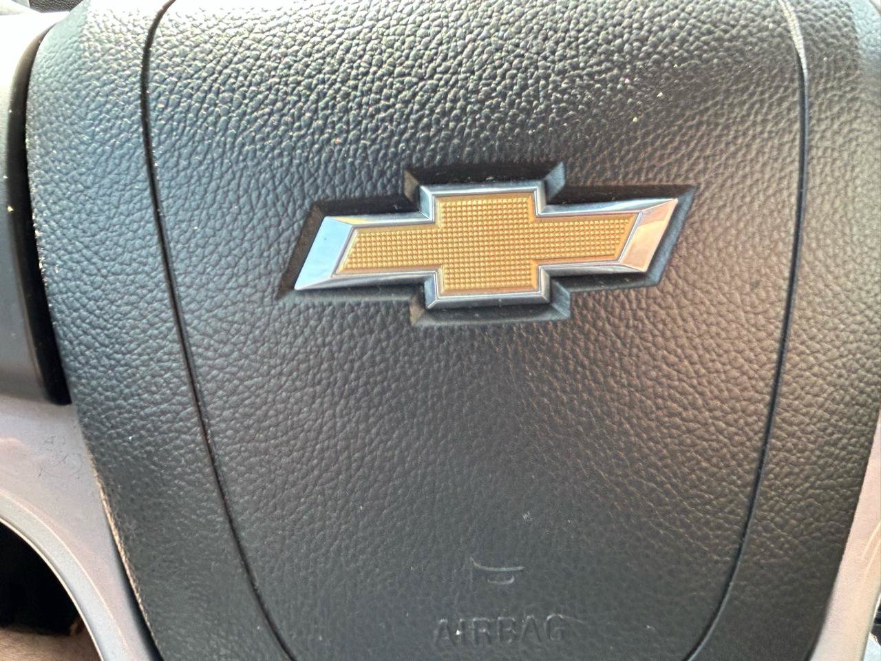 Used 2016 Chevrolet Trax LT w/ LT Sun and Sound Package AWD/4WD image 21
