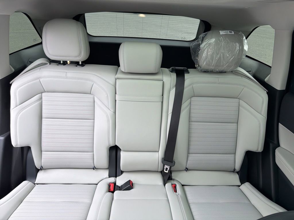 New 2026 Lincoln Nautilus Reserve AWD/4WD image 19