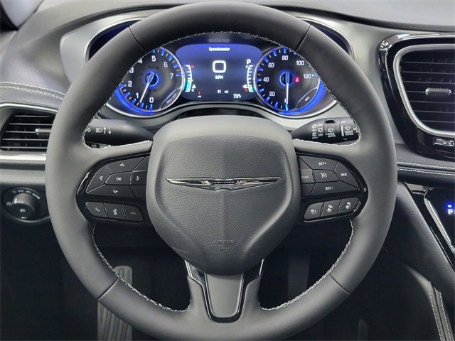 New 2026 Chrysler Pacifica Limited w/ S Appearance Package image 29
