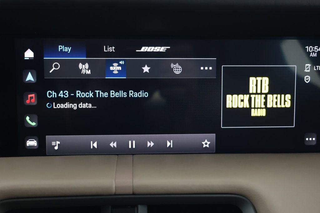 Used 2020 Porsche Taycan Turbo S image 17