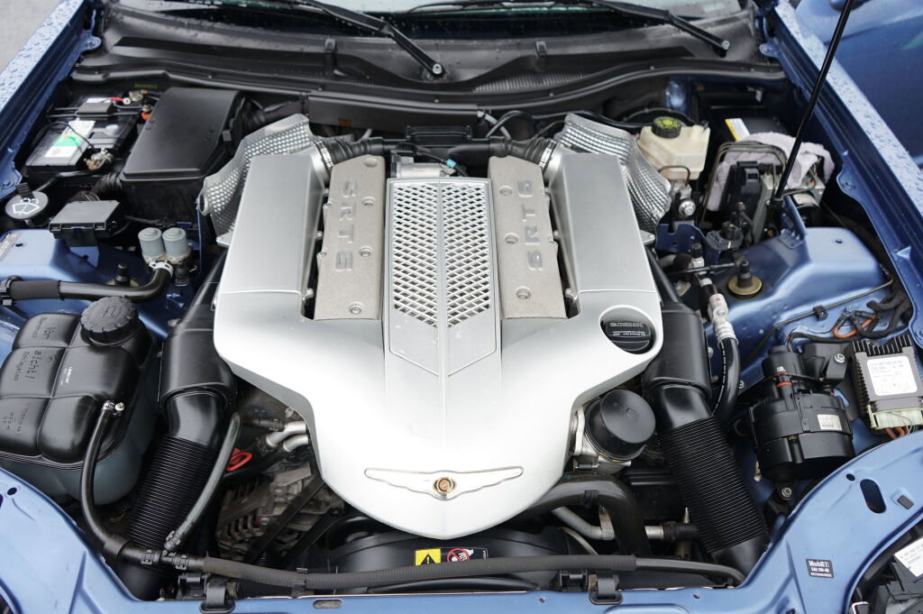 Used 2005 Chrysler Crossfire SRT-6 image 9