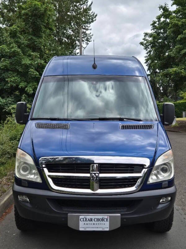 Used 2008 Dodge Sprinter 2500 RWD image 8