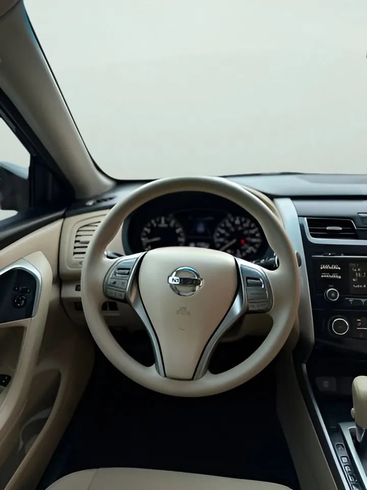 Used 2015 Nissan Altima 2.5 S w/ Special Edition Package FWD image 28