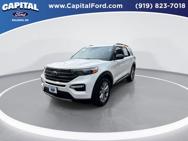 Certified 2023 Ford Explorer XLT w/ Equipment Group 202A AWD/4WD image 4