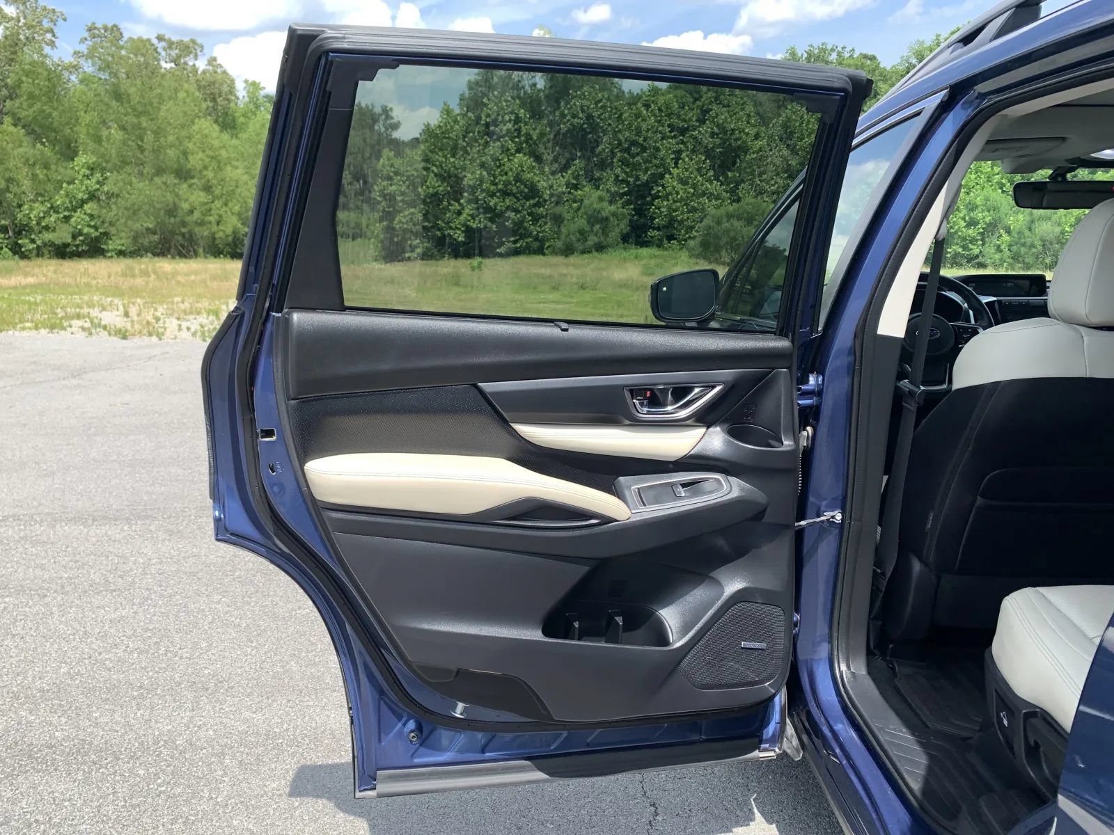 Used 2020 Subaru Ascent Limited w/ Technology Package AWD/4WD image 28