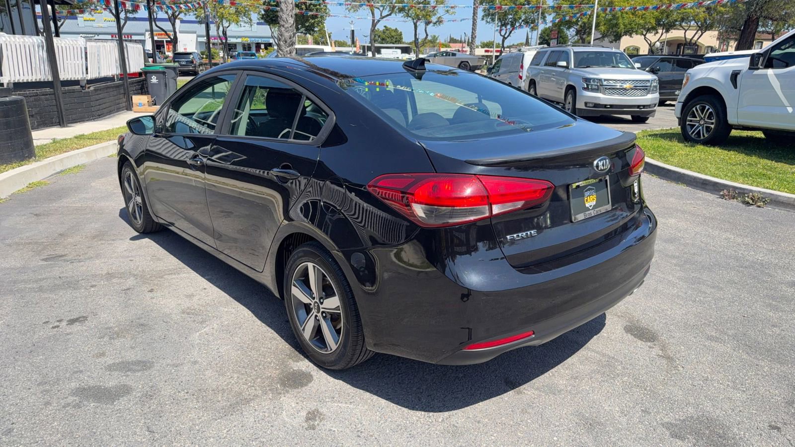 Used 2018 Kia Forte S FWD image 6
