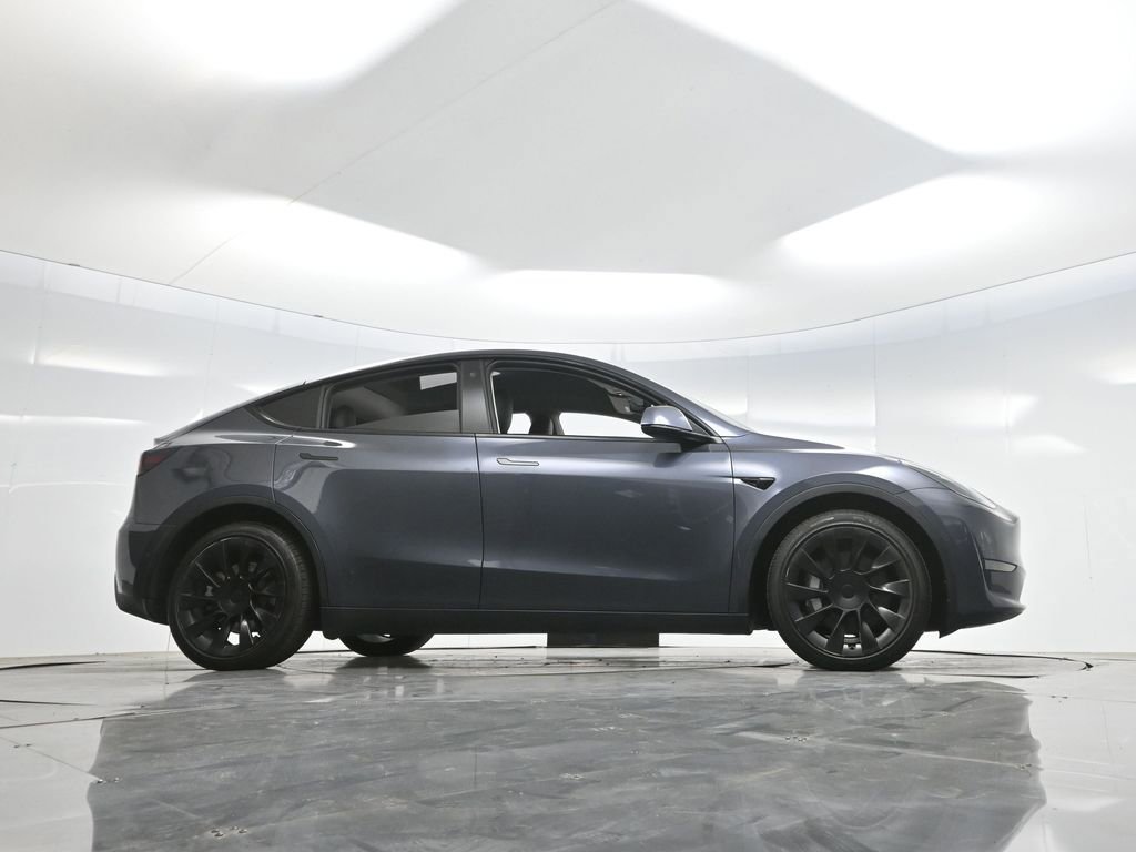 Used 2021 Tesla Model Y Long Range AWD/4WD image 49