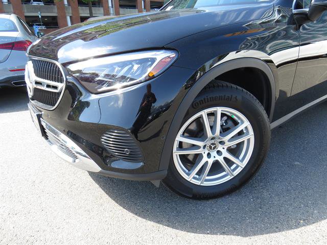Used 2023 Mercedes-Benz GLC 300 4MATIC image 24