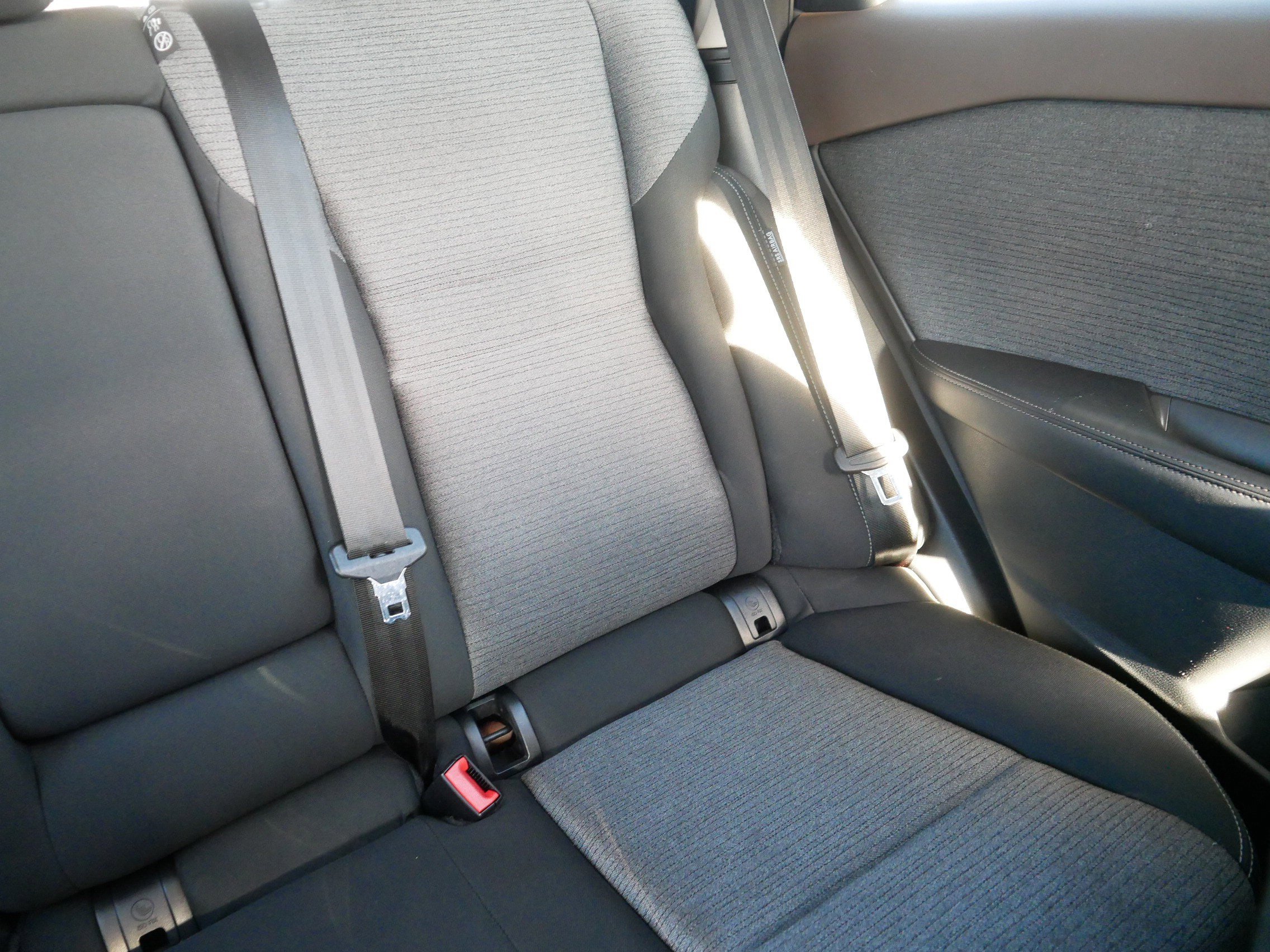 Certified 2022 Nissan Rogue SV image 14