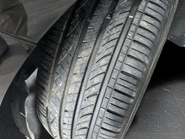 Certified 2024 Ford Edge Titanium w/ Equipment Group 301A image 38