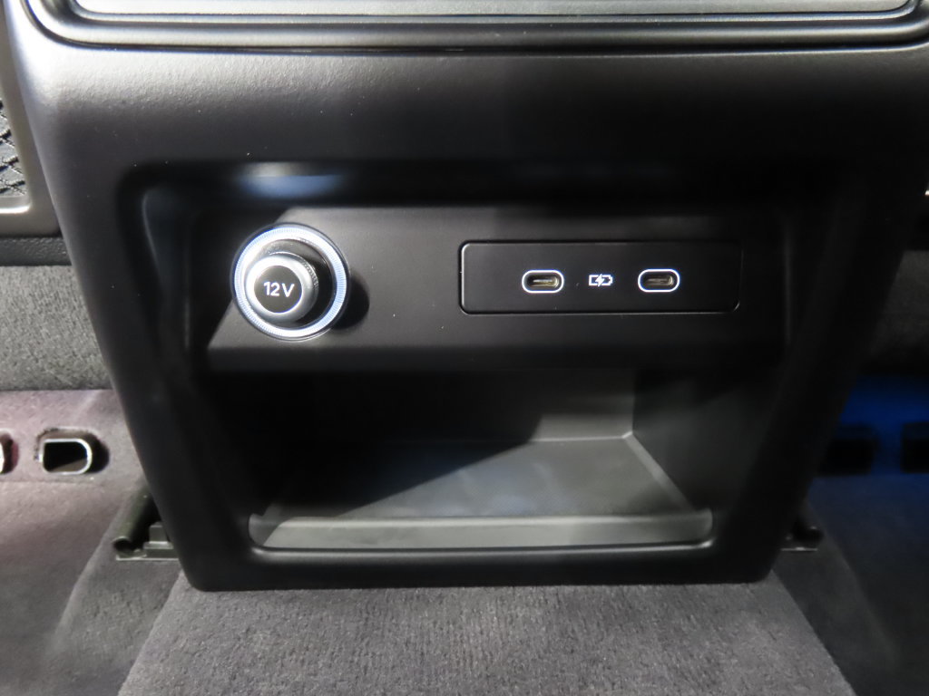 Certified 2026 Porsche Cayenne AWD/4WD image 29