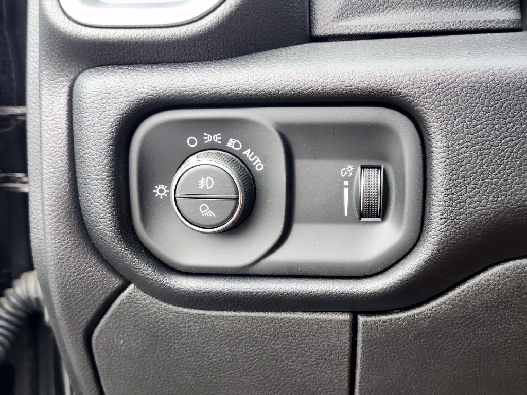 New 2026 RAM 2500 Big Horn AWD/4WD image 23