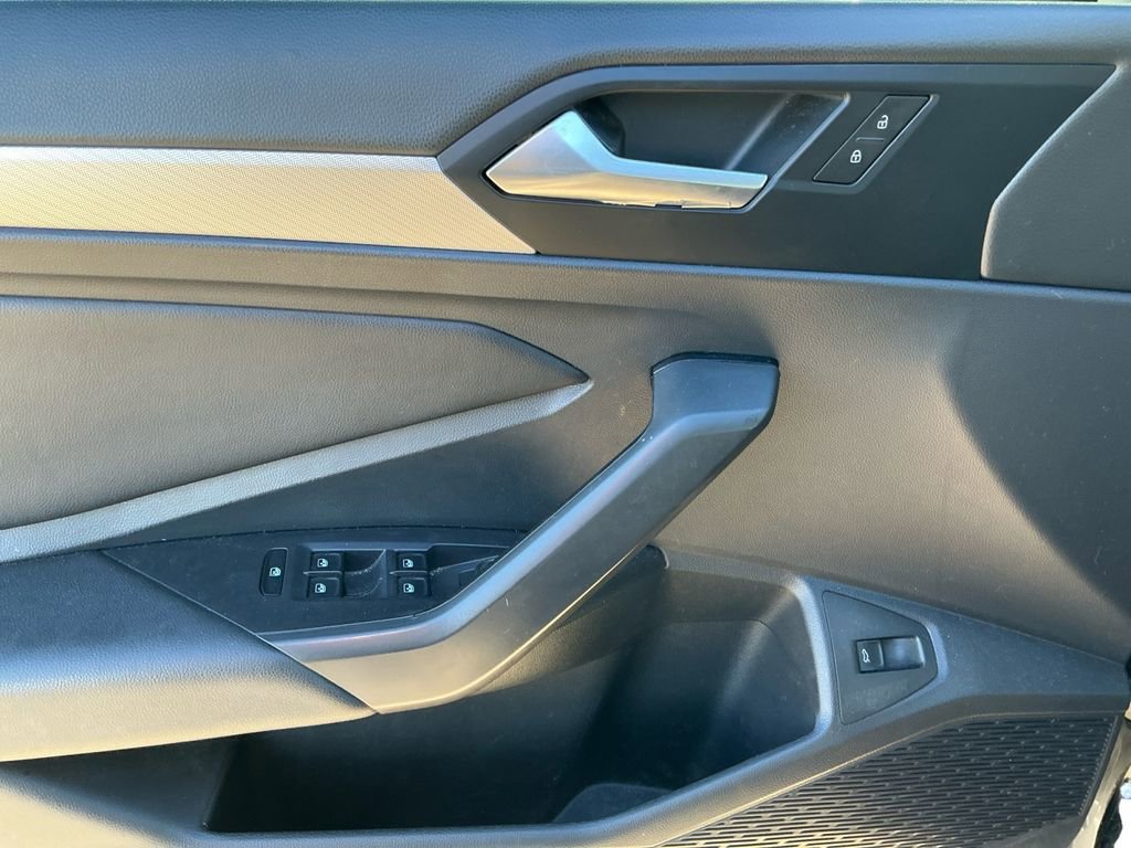 Used 2019 Volkswagen Jetta S w/ Driver Assistance Package image 22