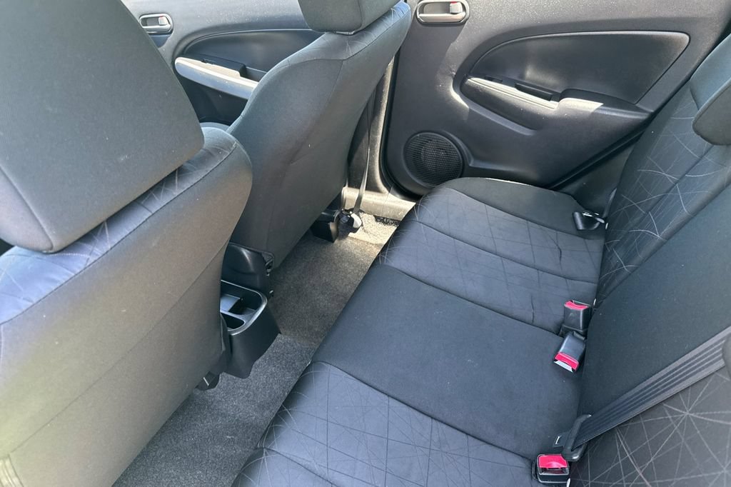Used 2013 MAZDA MAZDA2 Sport FWD image 12