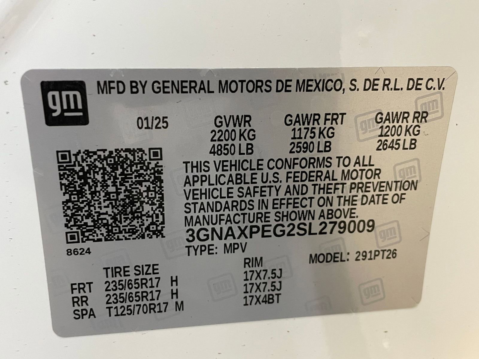 Used 2025 Chevrolet Equinox LT image 29