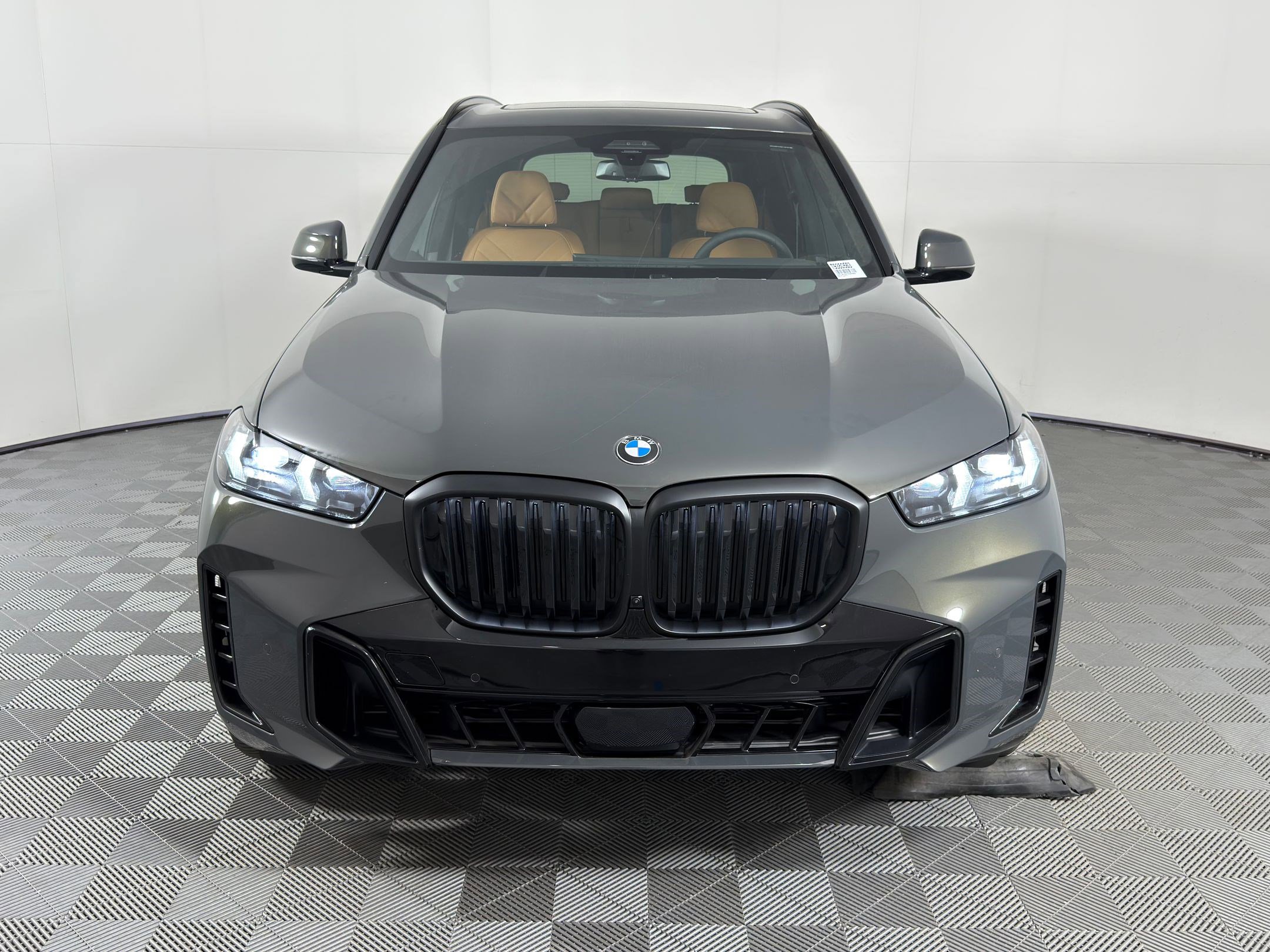 New 2026 BMW X5 sDrive40i image 6