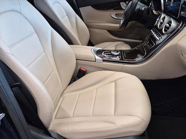 Used 2019 Mercedes-Benz C 300 Sedan image 19