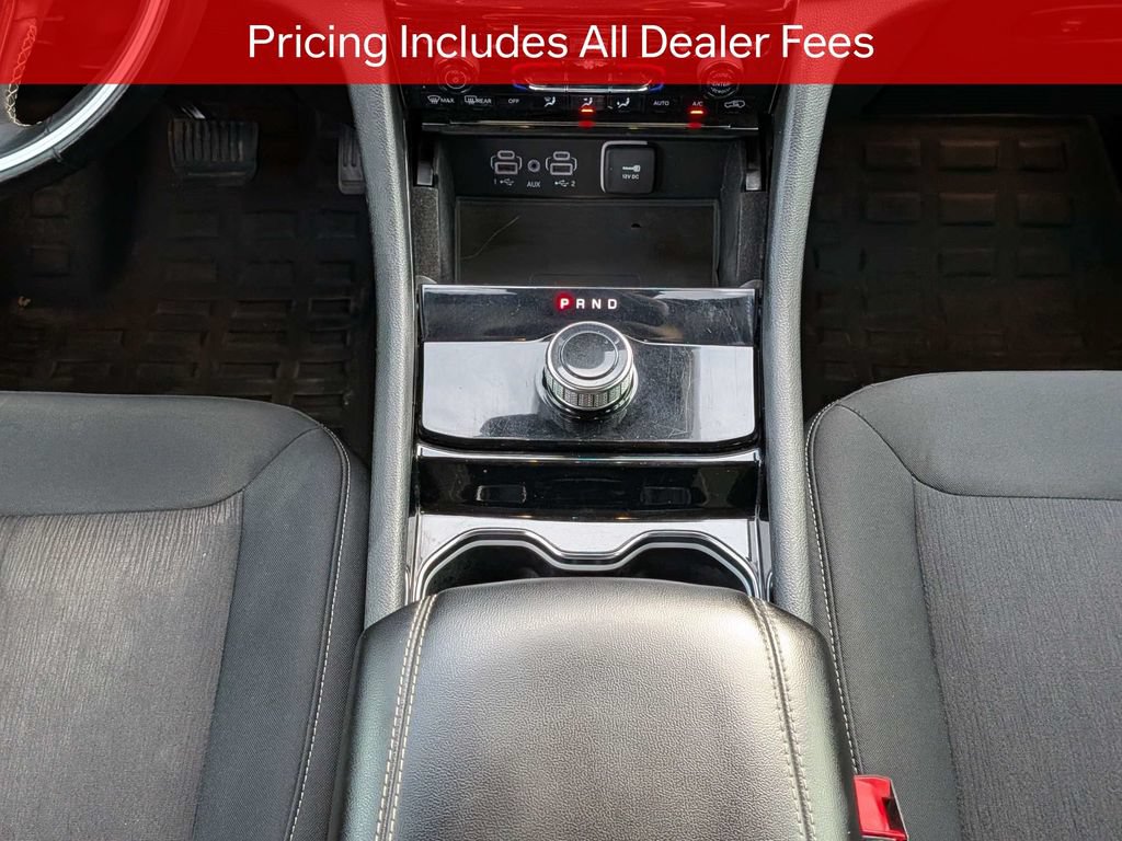 Used 2022 Jeep Grand Cherokee L Laredo w/ Luxury Tech Group I AWD/4WD image 20