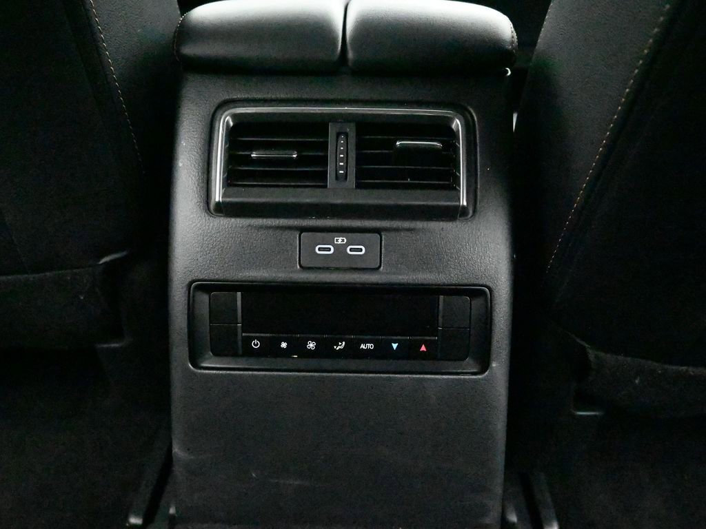 Used 2024 MAZDA CX-90 3.3 Turbo w/ Preferred Plus image 27