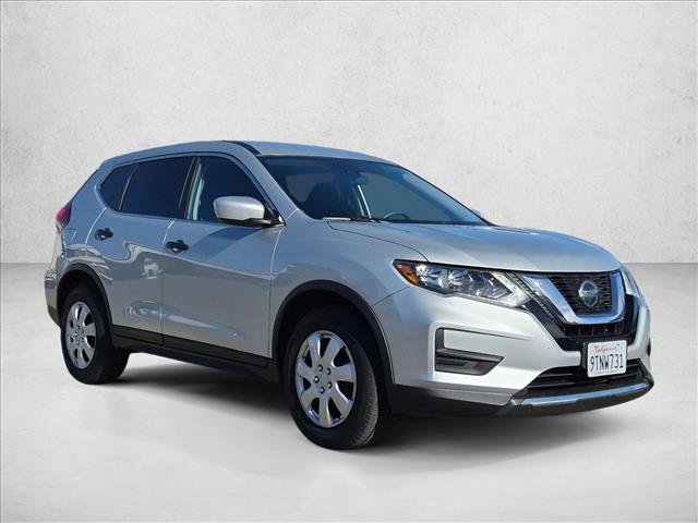 Used 2019 Nissan Rogue S FWD image 3
