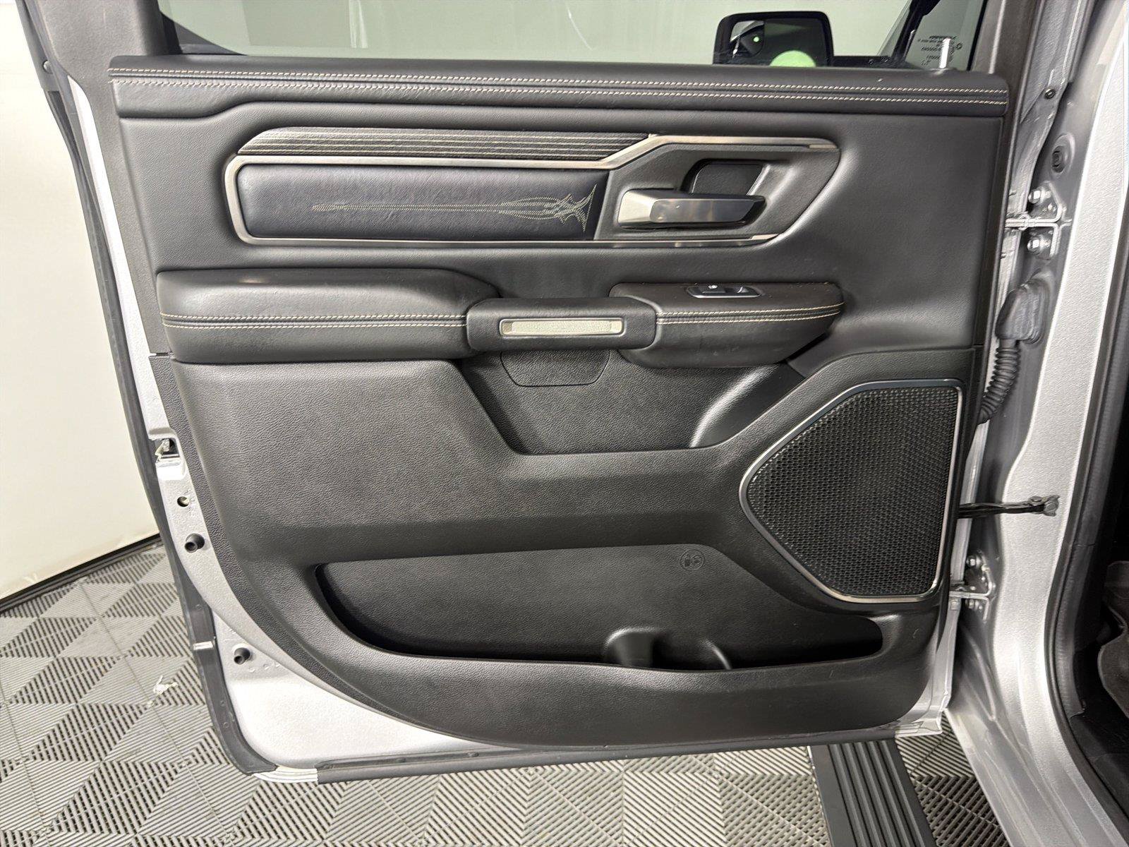 Used 2019 RAM 1500 Limited AWD/4WD image 20