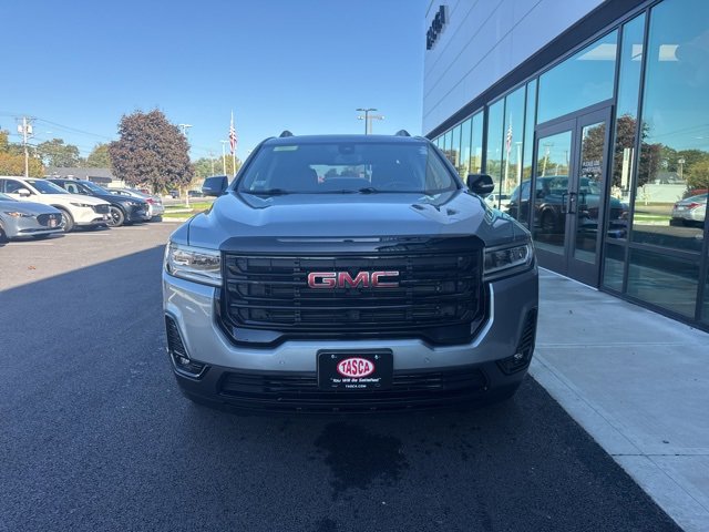 Used 2023 GMC Acadia SLT w/ Elevation Edition image 8