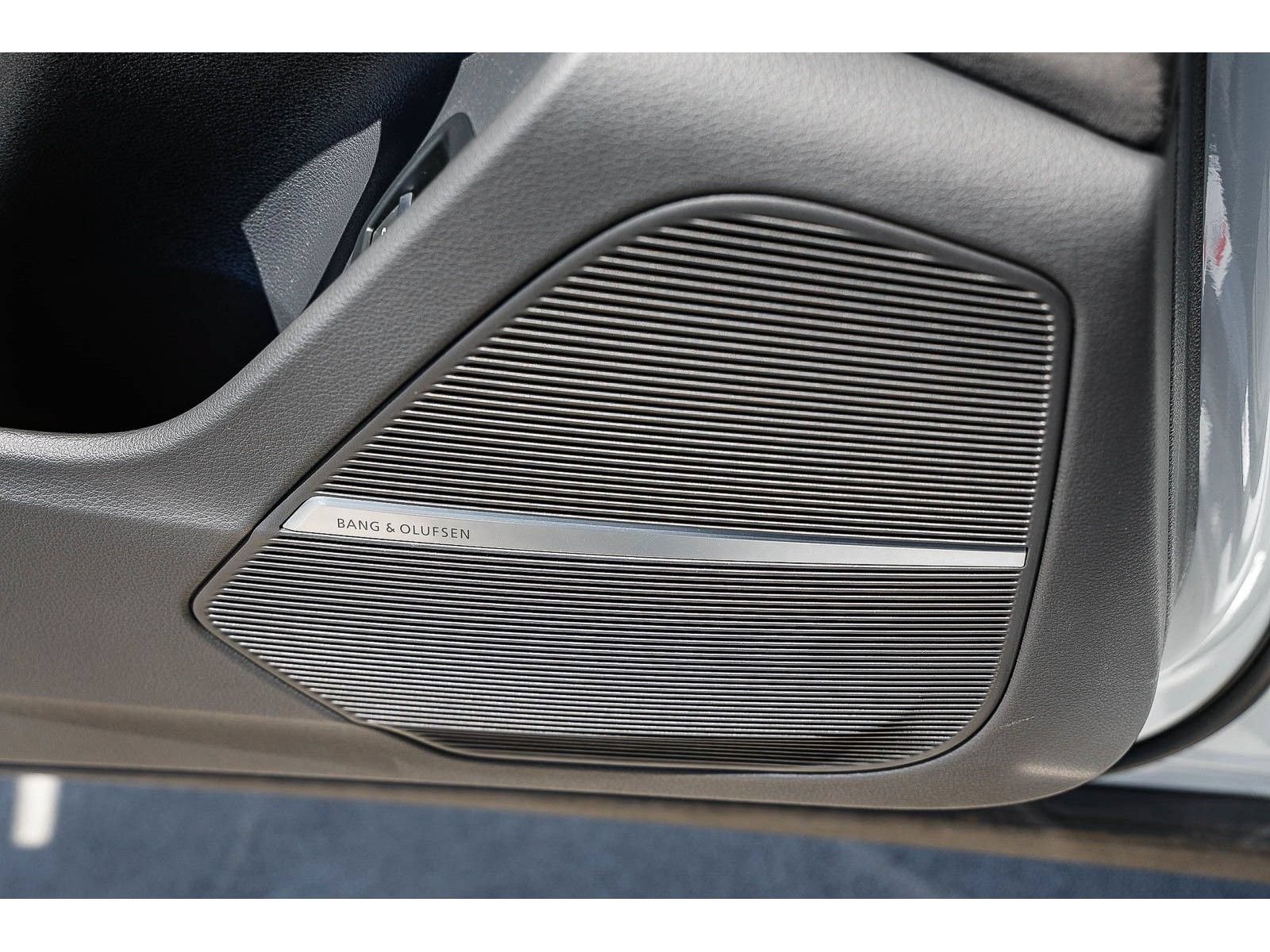 Used 2022 Audi SQ8 Premium Plus AWD/4WD image 24