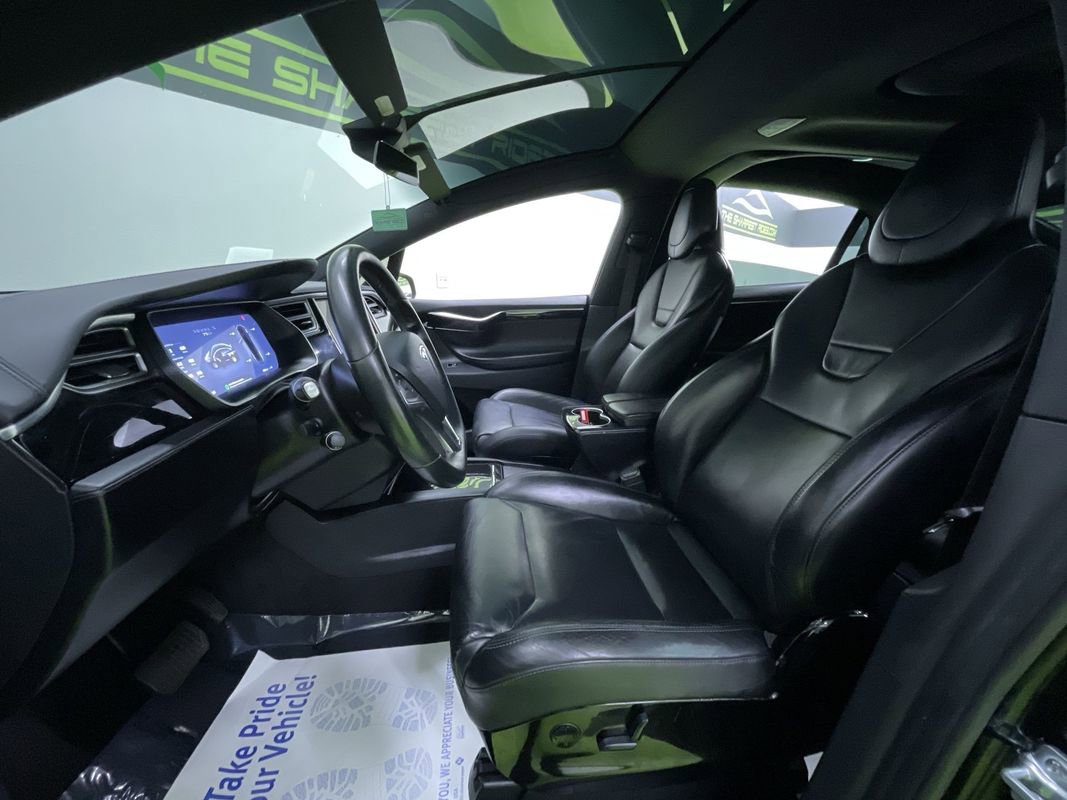 Used 2016 Tesla Model X 75D image 18