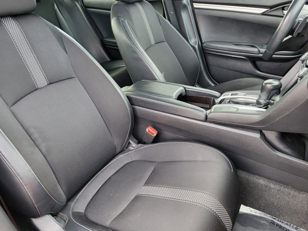 Used 2019 Honda Civic Sport image 4