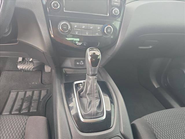 Used 2020 Nissan Rogue Sport S w/ Appearance Package FWD image 13