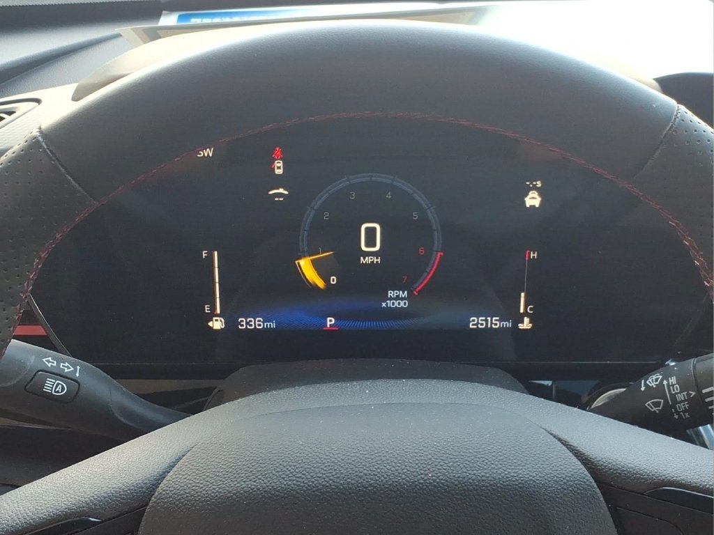 Used 2026 Chevrolet Trax RS w/ Driver Confidence Package FWD image 19