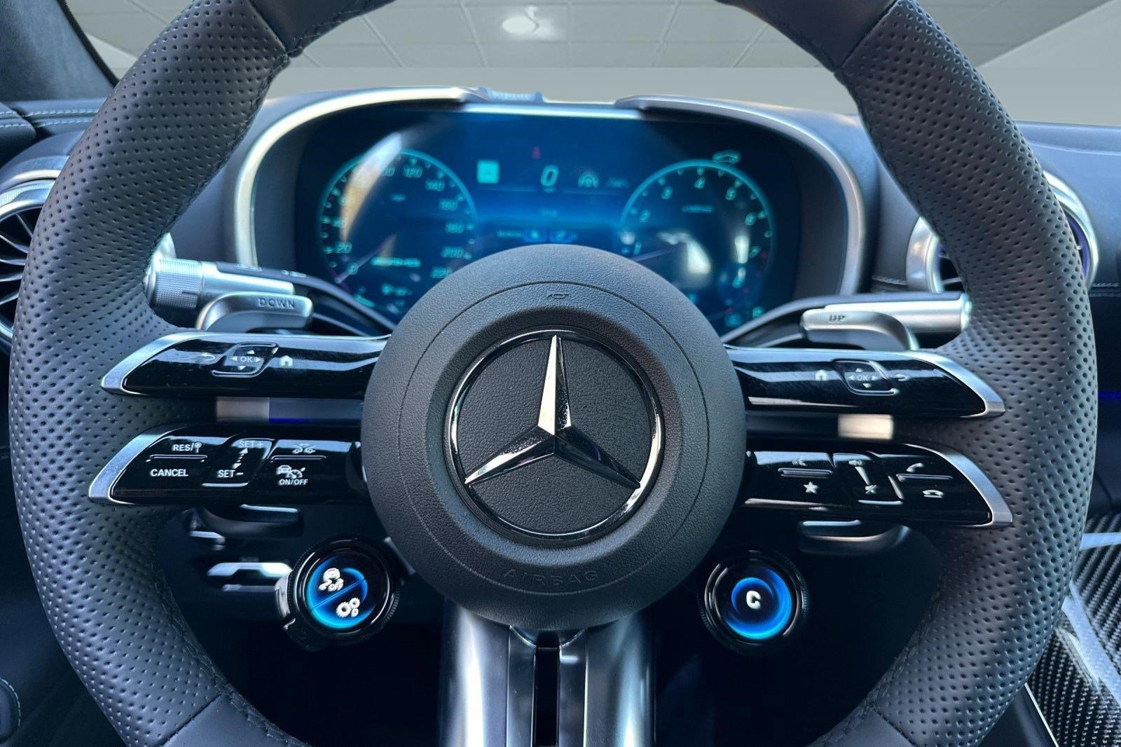 New 2026 Mercedes-Benz SL 63 AMG 4MATIC image 14