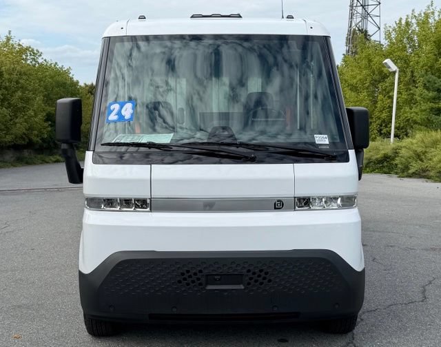 Used 2024 Chevrolet Brightdrop 600 w/ Commercial Equipment Package AWD/4WD image 7