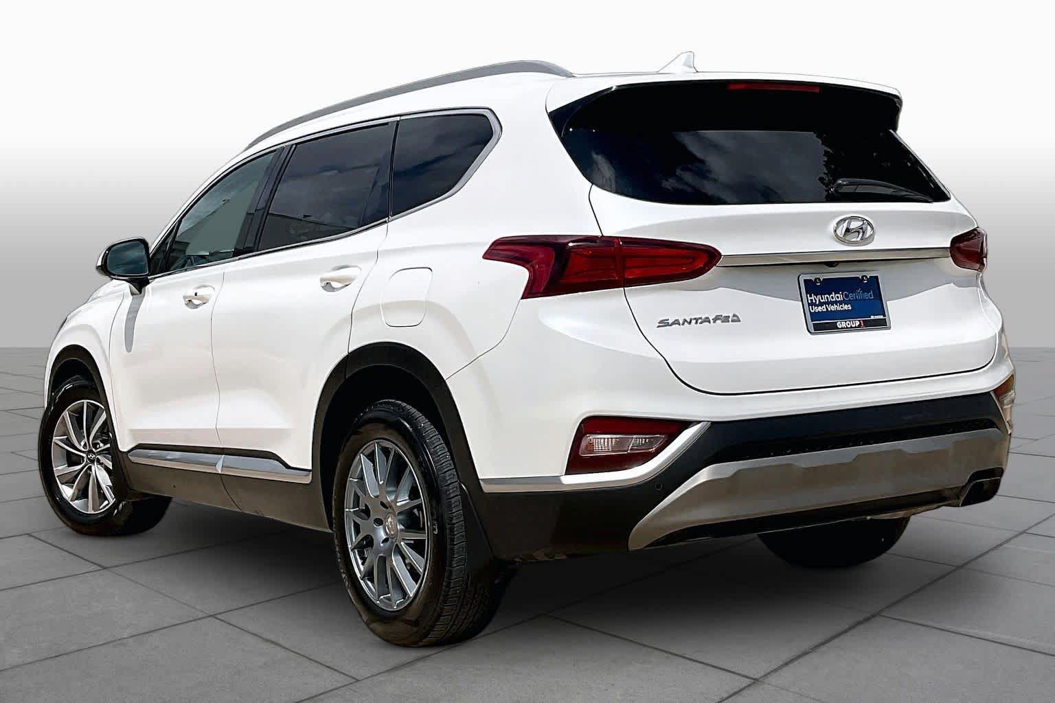 Used 2020 Hyundai Santa Fe SEL w/ Convenience Package FWD image 12