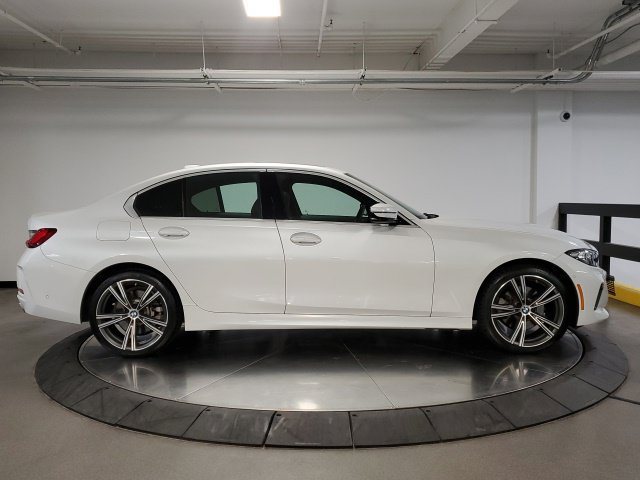 Used 2024 BMW 330i xDrive Sedan w/ Convenience Package AWD/4WD image 10