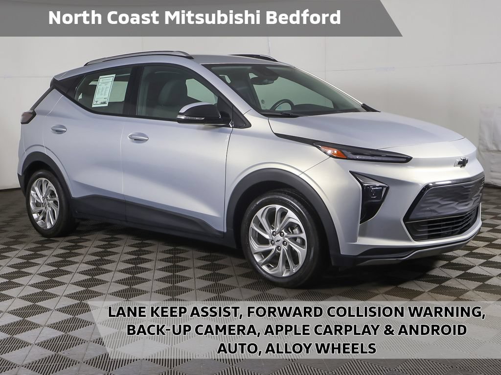 Used 2023 Chevrolet Bolt EUV LT FWD image 1