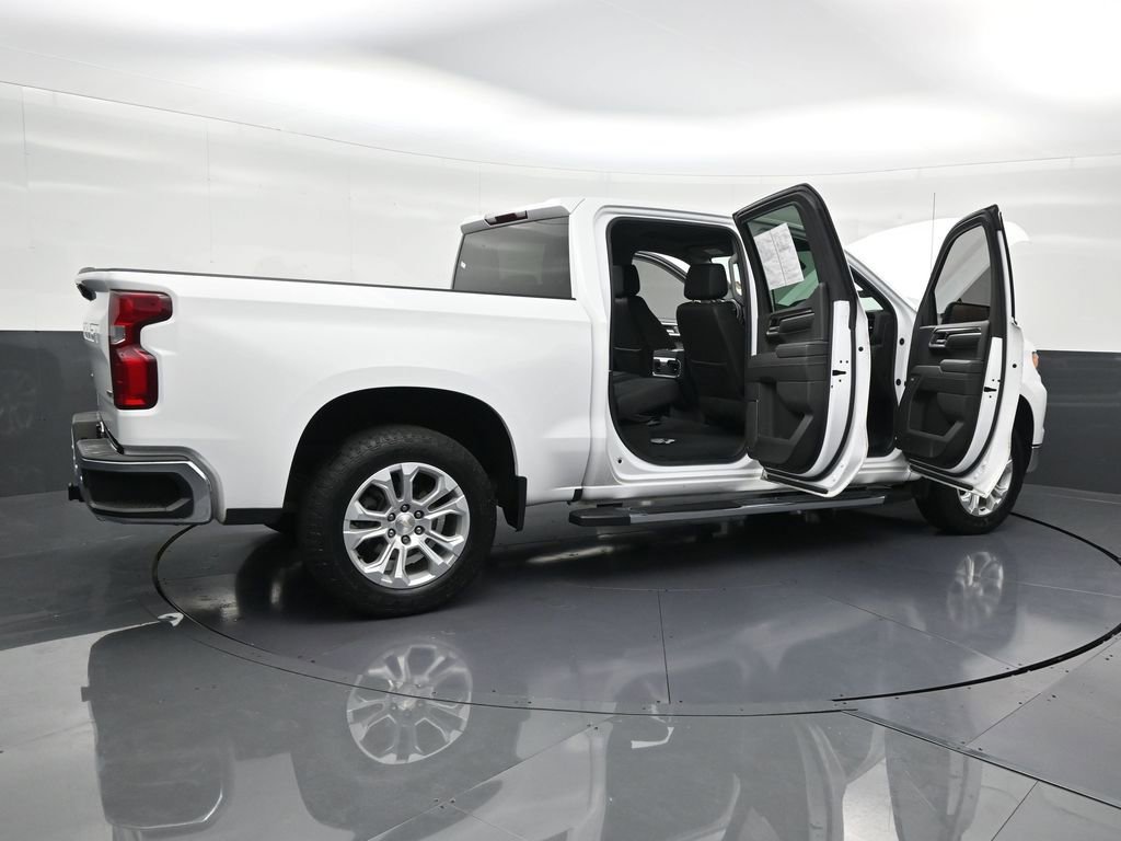 Used 2022 Chevrolet Silverado 1500 LTZ w/ Z71 Off-Road Package image 32