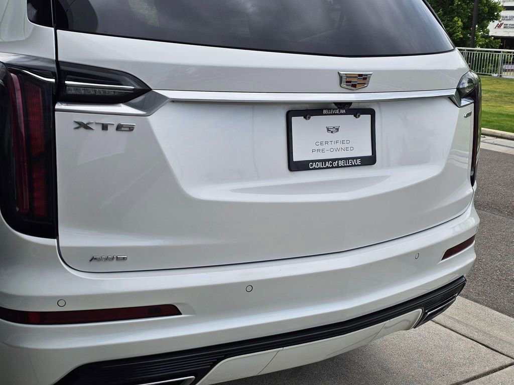 Certified 2022 Cadillac XT6 Sport w/ Technology Package AWD/4WD image 15