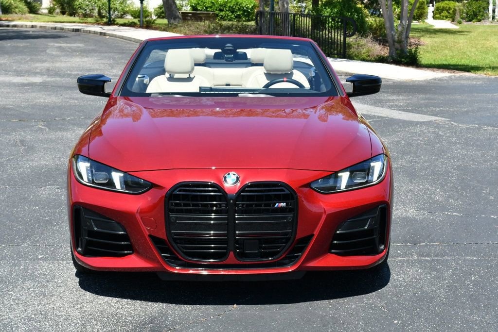 Used 2025 BMW M440i Convertible RWD image 9