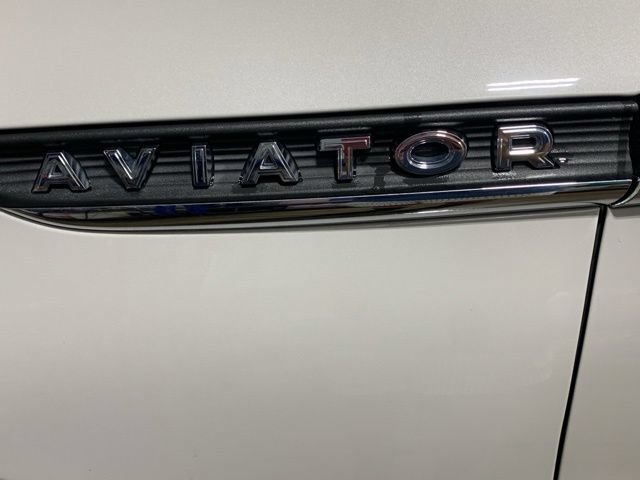 Used 2025 Lincoln Aviator Reserve w/ Illumination Package AWD/4WD image 24