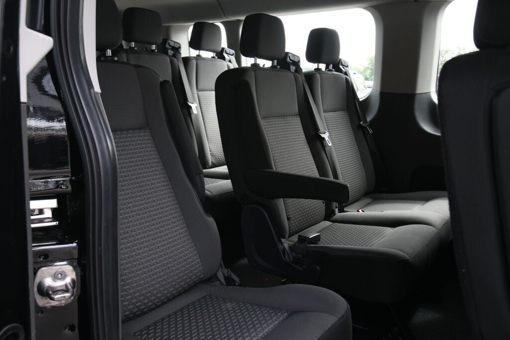 Used 2025 Ford Transit 350 XLT RWD image 22
