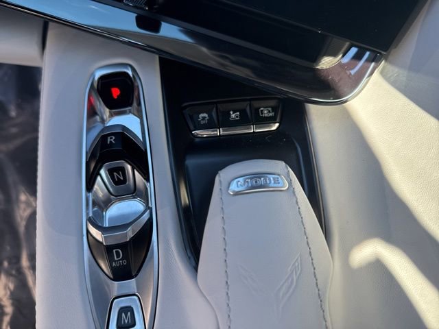 Used 2025 Chevrolet Corvette Stingray Premium Conv w/ Z51 Performance Package image 18