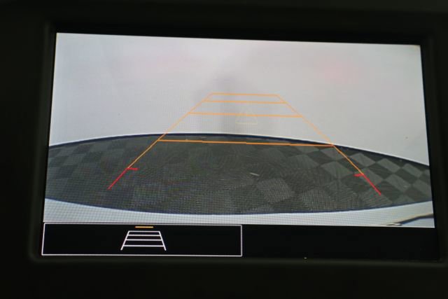 Used 2022 Chevrolet Equinox LS AWD/4WD image 16