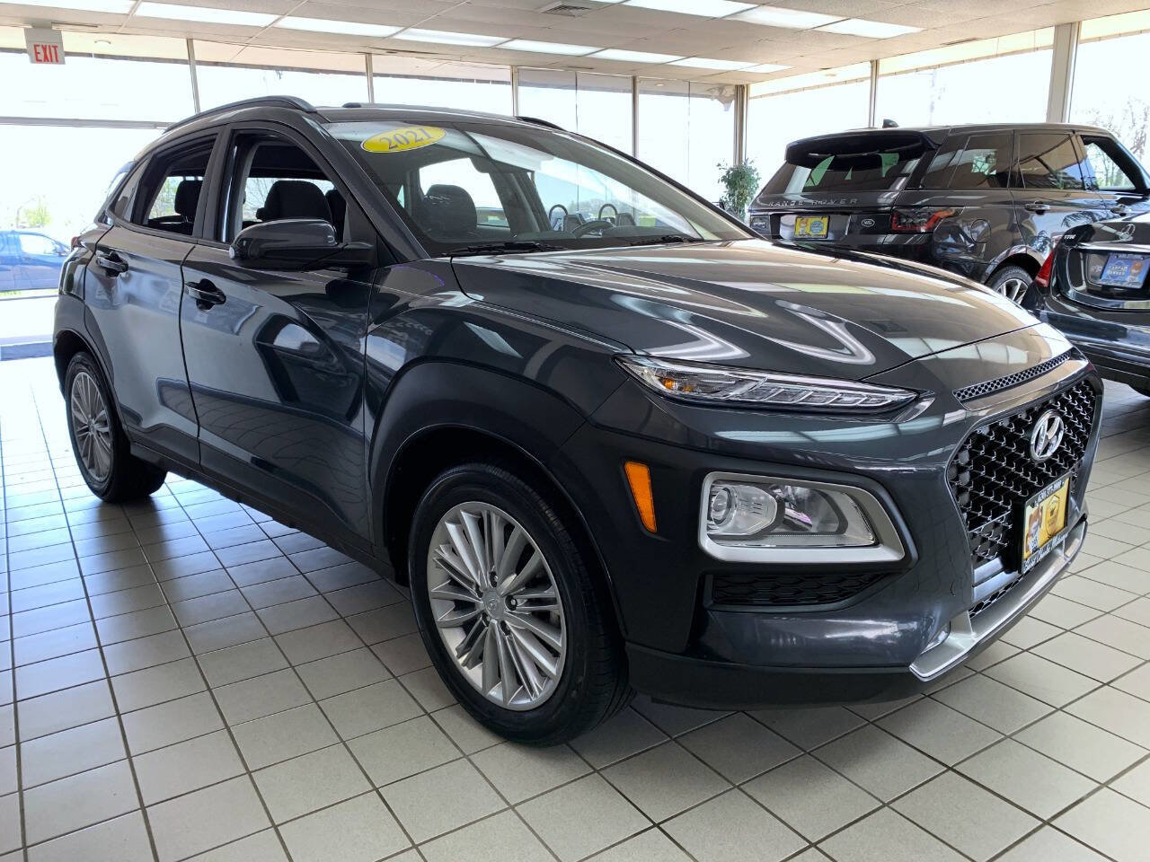 Used 2021 Hyundai Kona SEL Plus AWD/4WD image 8