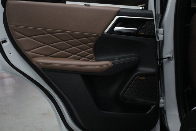 New 2026 Mitsubishi Outlander SEL image 26