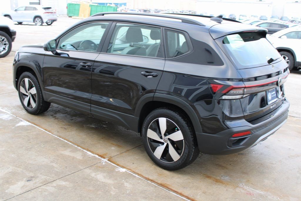 Certified 2025 Volkswagen Taos S image 4