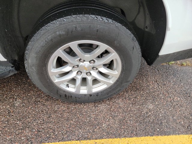 Used 2024 Chevrolet Tahoe LT AWD/4WD image 8