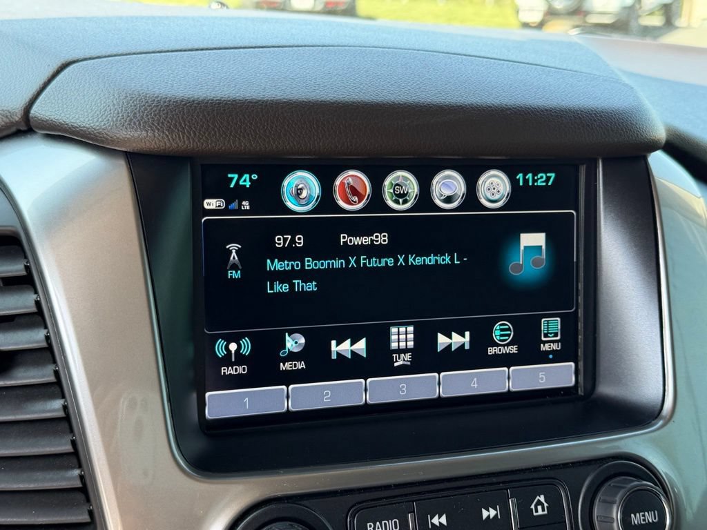 Used 2019 Chevrolet Suburban Premier AWD/4WD image 21